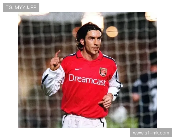 足球十大球星招牌绝技揭秘 球场魔术与独特技艺的巅峰展示